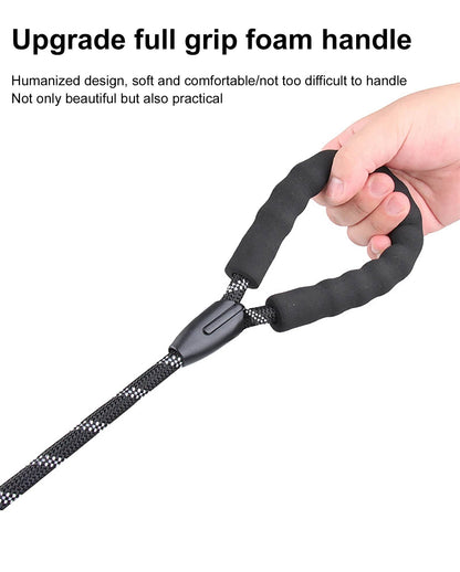Laisse réfléchissante pour chien 1,5 m Laisse en nylon pour chien Poignée rembourrée confortable Marche en plein air Petit Moyen Grand Accessoires pour chiens Fournitures - Animaleriex
