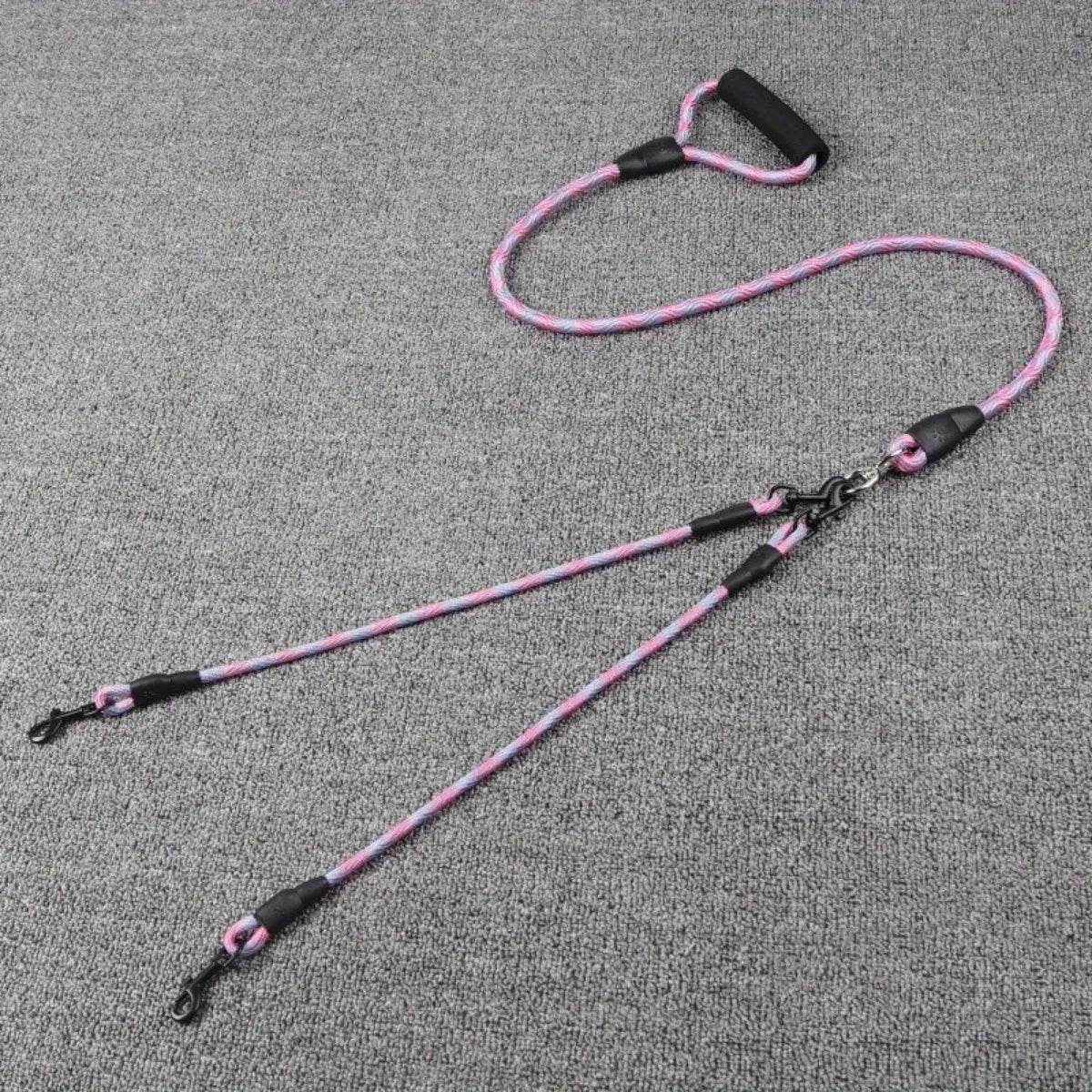 Corde de marche pour chien à double tête pour animaux de compagnie avec motif ondulé, une corde de traction à deux traînées, anti-enroulement et détachable - Animaleriex